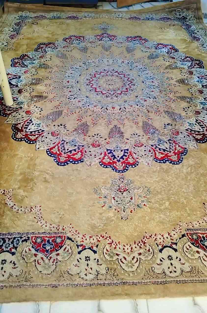 زولية كاشان اصليية درجة اولى تجنننن ذوووق ورسم يجنن🔥🔥🔥
الزولية 5*4 وجديددة نظيفة كلش 
راقي درجة اولى 
للطلب تواصل على الخاص
العنوان بغداد 
الاولوية للطلب المسبق
🌹🌹


**إذا كنت صاحب هذا الإعلان وتريد حذفه لأي سبب، رجاءا أرسل رسالة إلى الدعم الفني**