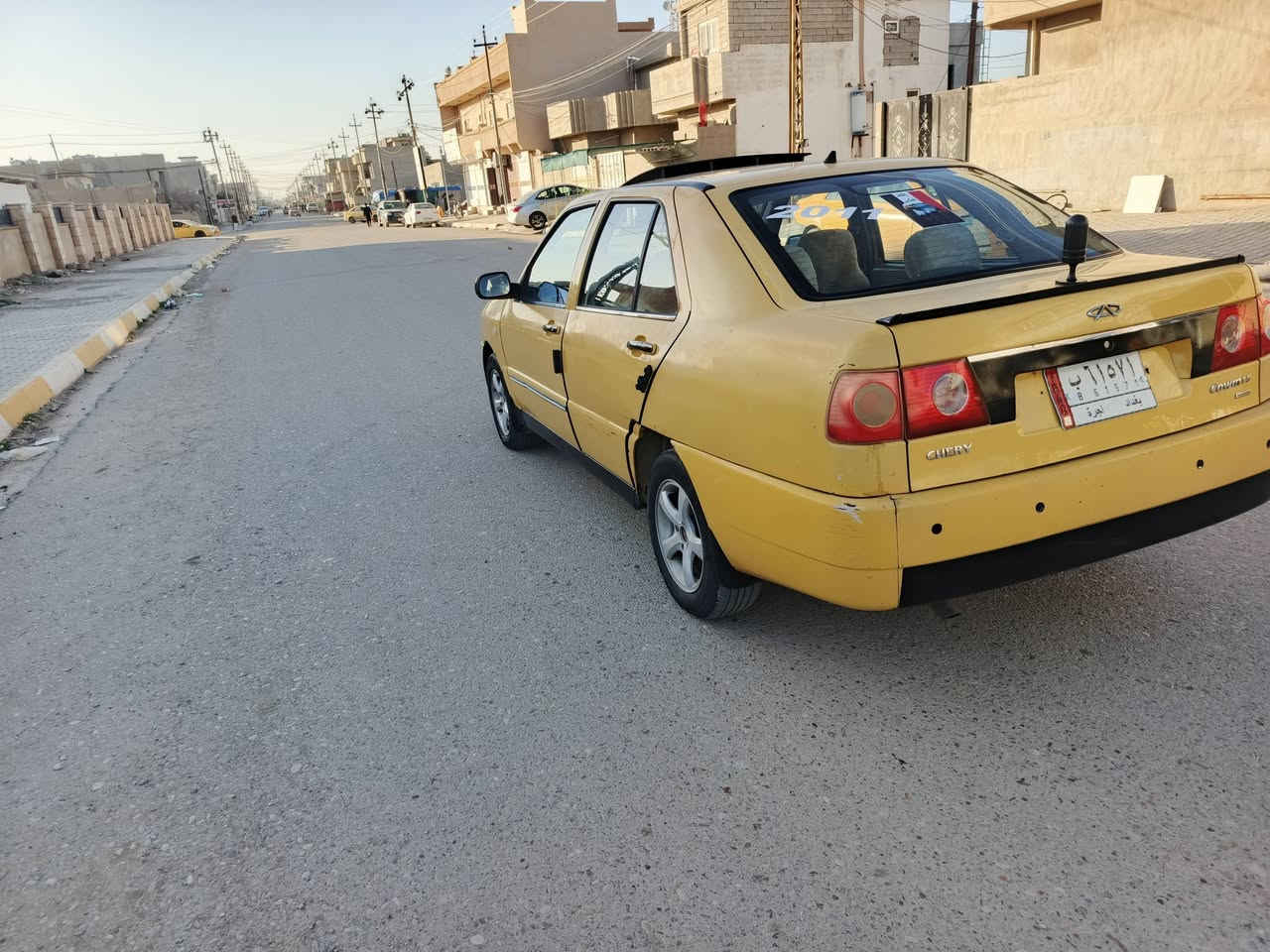 السلام عليكم شيري كوين رقم بغداد موديل ٢٠١١مشروع وطني الح 2028دفتر بانزين موجود شرط التحويل والوكالة كير ومكينه وتخم تاير كله بشرط تبريد ثلج السياره بدون صبغ سياره جاهزه مابيهه برغي نقص السعر 23وبيهه مجال بسيط للشراي رقم الهاتف***********
