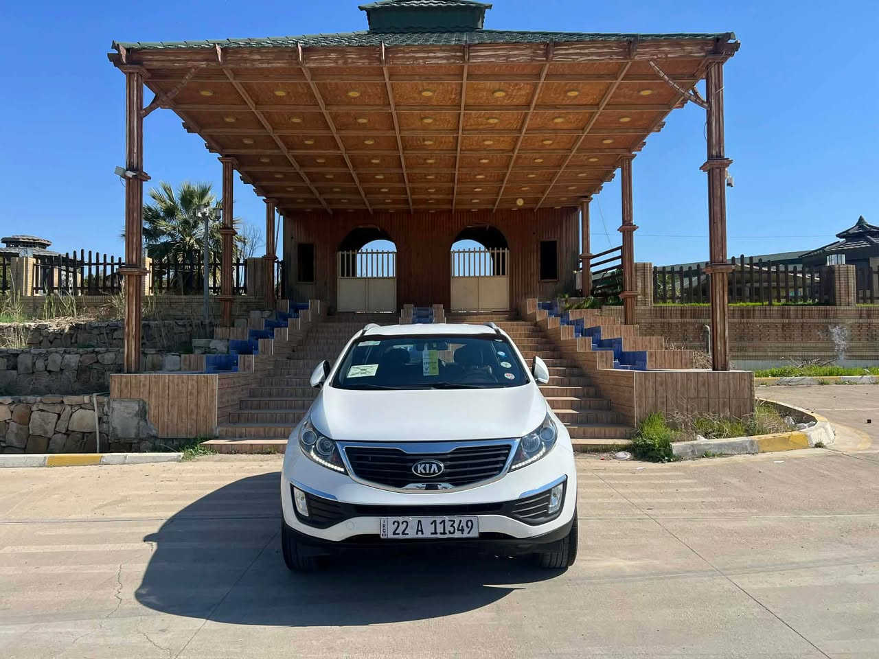 كيا سپورتاج موديل 2013
سياره جديد جديد على وضع الشركه 
خليجي صفر الشركه البخيت 
***********
قليل ماشي 133  الف شرط فحص شرط كلوب يدك من تعبر120
كفاله عامه من صبغ ضربه حالوب فتح تبديل عياره كلشي مابي عدا رصعه باب سكن
محرك مامفتوح كير مامفتوح صدر كهربائيات تخم تاير تبريد تدفئ كلها شرط
موصفات فول عدا بنراما
داخل مشمشي
كشنات جلد 
كشنات كهرئائي
مرايه اشاره+مرايه شفت
ليد لايت امامي +بلاجكتور
تبريد لمس
تحكم استيرن+بلوتوث+تثبيت سرعه+مانع تزحلق
حساس خلفي
ويل كروم حجم19العدد 5مع سپير
لايت عدسه تصعد تنزل متحرك
بصمتين شركه بلاد العدد سويج2
سنويه جديد هزه جديد فحص جديد بسمي بشرط تحويل
مكان سياره كركوك *********** كركوك, العراق
