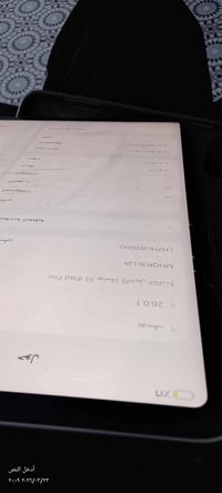 آيباد ١١ برو M1 • ١٢٨ • شاشة مكسورة