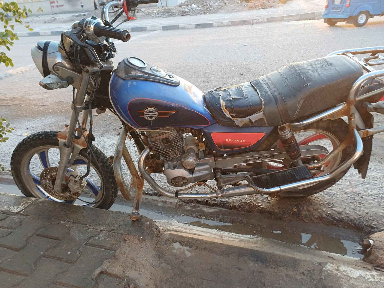 دراجه تاي موتو للبيع رقم محرك مامفتوح جاهزه يرادله ترتيب ترجع بلاد استفسار***********
