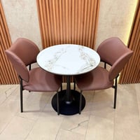 ميز طعام • سطح مرمر • تركي أصلي