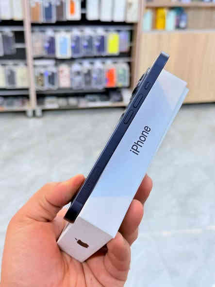 ايفون 13 ذاكره 128 بطاريه 89 يعني جديد نضافه ميه بل ميه خيال مال زلغ مابي كامل ملحقاته وتر بروف فحص حاسبه كله نورمال يعني ممبدل بي شي شرط تفحص بالوكاله نموذج M الأصلي ✌️
لون مميز  متوفر توصيل بشروط اوليه و تاخذه ضمان 5 ايام اي مشكله او عطل من المركز 
السعر 450 الف
العنوان بغداد البياع شارع 20 مقابيل علي العناب او الشيف السوري مركز الهاتف لاصلي 
📞📞***********
📞📞***********
