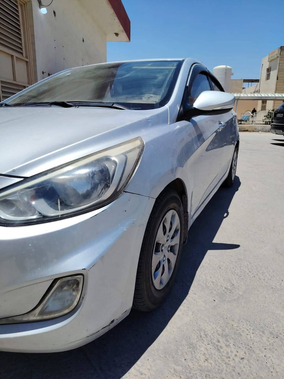 اكسنت موديل 2015 مثنى مشروع وطني بأسمي
 گير مكفول محرك 1600 جديده مكفولة من الصبغ والتبديل ما عدا بارد بالجاملغ الامامي والتبريد شغال
مكاني النجف
السعر 87 وبيها مجال قليل للشراي
للتواصل ***********
