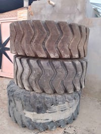 بيهن ضربات سعر 750   07811384992.      حجم 23