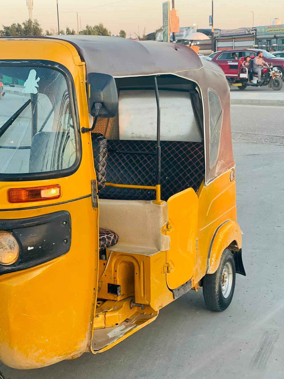 سلام عليكم تكتك موديل 2021شهر 5 تكتك كشره بيها جف يم بك لايت ول باقي مكفول محرك بوشه وبستم مرقم تكتك جاهزه تخم تايرات سعر 6600 وبيها مجال مكان العماره رقم ***********
