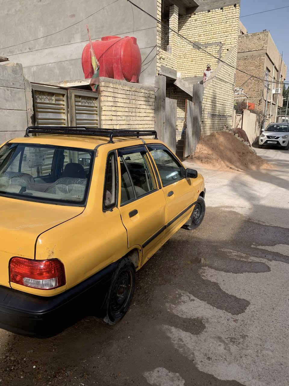 سيبا ١٢ رقم بغداد انكليزي السعر ٢٠ وبيهة مجال قليل نضيفة السيارة جاهزة مصفرة غرمات وهيئة مكان بغداد الامين رقم ***********
