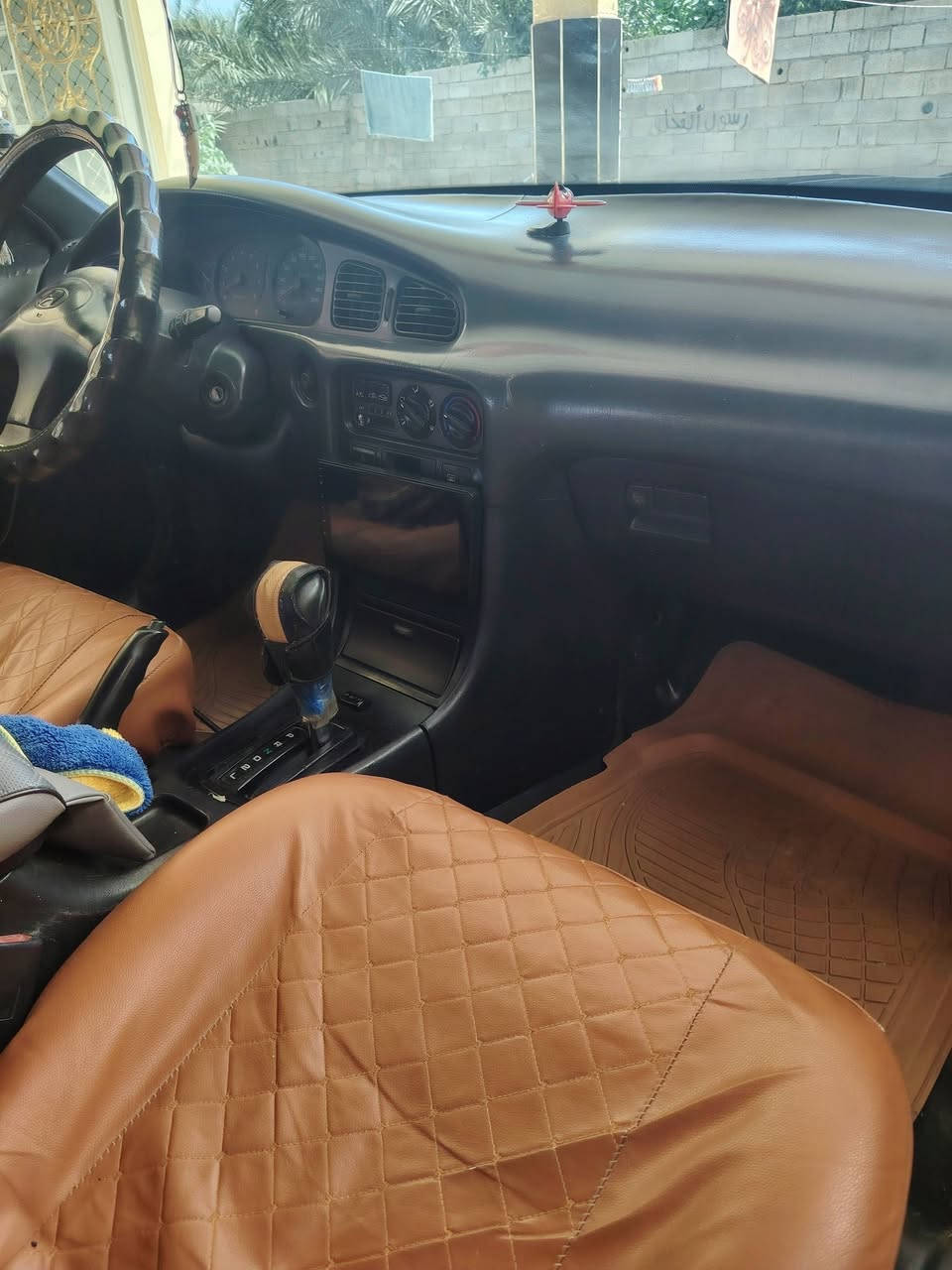 سياره سواته البيع  موديل 95نضيفه فول من محرك كير كهربايات  شاير كيجات تيرات كلهه جدد جديده من دعميه دعاميه بسمي رقم نكليزي  مكان سياره ديالى ناحيت سلام رقم ***********
