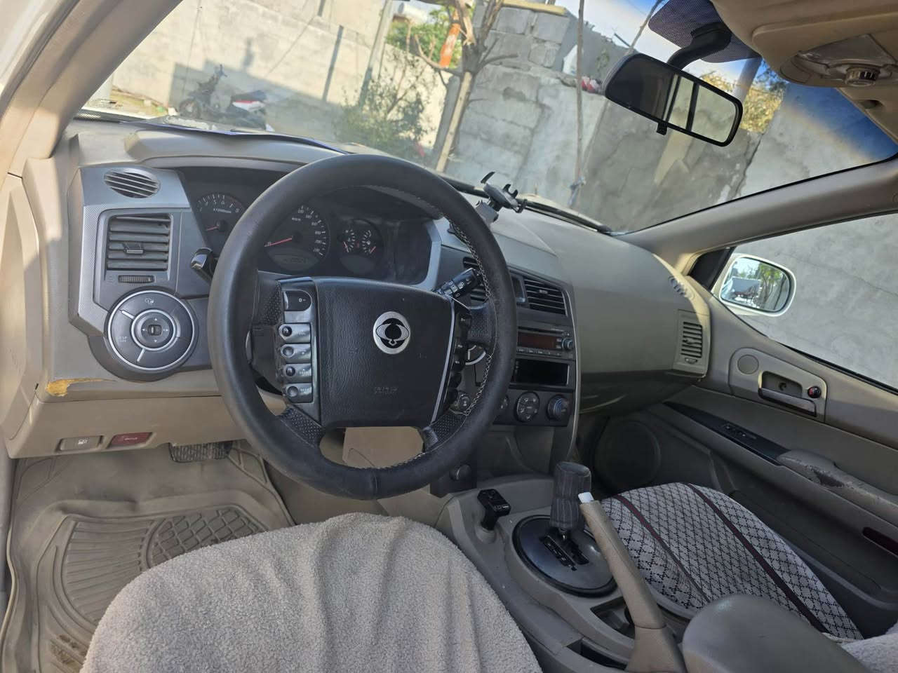 ‎ سانگ یۆن مۆدێل 2012

‎هەمو گیانی بەشەرت سەیارەکە تابڵێی جوانو ڕێکو پێکە مەکینەی بەشەرت کامل کارەبای مەزبوت سەیارەکە تەبڵێی تنو تۆڵو بێمەسرەفە چوار تایەی تازەی لەژێرایە سوکان ڤۆلیم کوشن هیتەر کوشن کارەبا سڵایت  دەبڵ ئەکسل 

‎نرخ 65 گەڵاو مەعامەلە 

***********
*********** السليمانية, العراق
