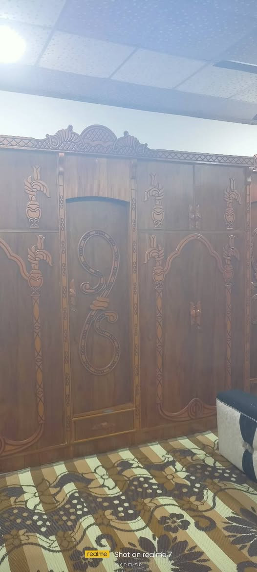 غرفة اخشاب للبيع
غرفة نضيفه 
صاج 5ملم
غرفة كاملة ابراج
كنتور 
زاويه 
ميز تواليت 
جزامه
تخت مع ملحقاتو
للستفسار اتصل عل رقم 
***********
***********
