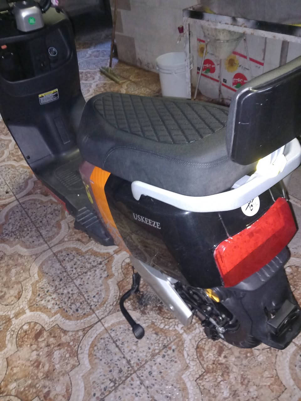 للبيع ماطور شحن 36 ماطور 6 باتري دبل 36امبير 72v ماطور فول مواصفات دبل اسويج بصمه وكارت ملف 2000 ابريكات دسك دهن لايت لد صندوك جبير جوزه قطع ناريه أربع سرع 
السعر 575✅️


**إذا كنت صاحب هذا الإعلان وتريد حذفه لأي سبب، رجاءا أرسل رسالة إلى الدعم الفني**