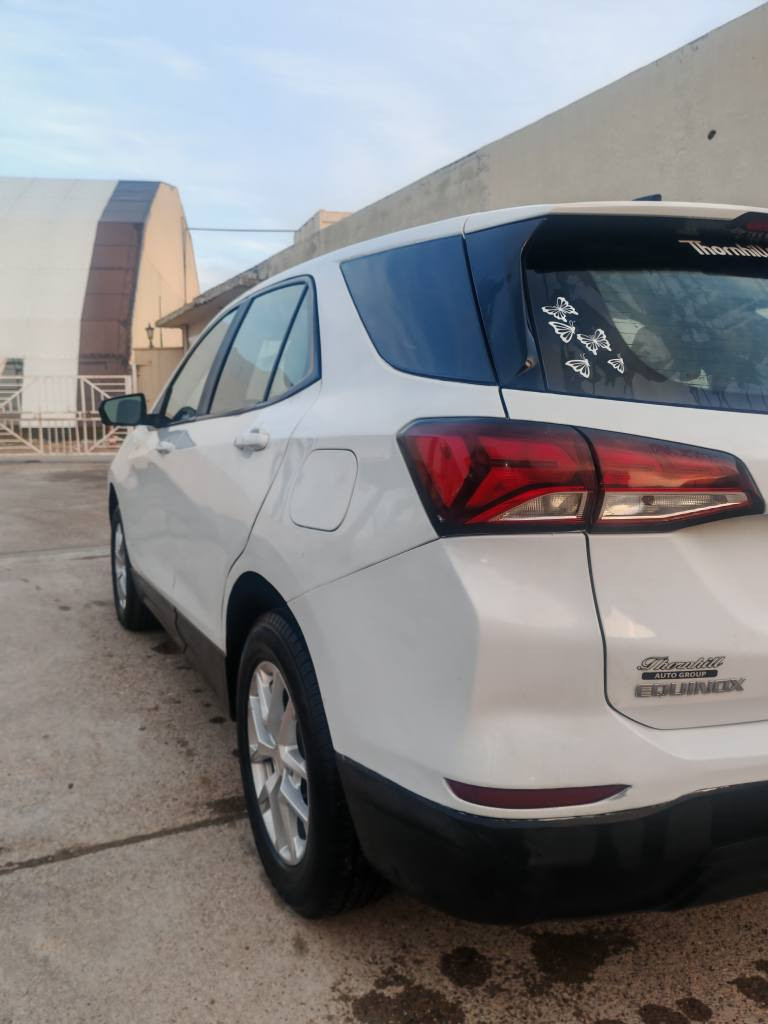 شوفرلیت اکیونوکس 2024
موسفات LS
رەنگ سپی
رەقەم اربیل ــ تازە رقم کراوە 
چار پارچەی سبوخ
لەگەل شانی معجون 
کەمێک سەری شاسی هەیە
بەلام زوڕ کەمبو رەقەم کراوە
پەرەشوت سێستەم کراوە
تەنها 15 هەزار رویشتوە
سعر 139 وەرەقە
شوێن ــ عقرة
رقم تلفون 👈***********
رقم شاسی 👇👇
 3GNAXSEG6RL169481 اكر, نينوى
