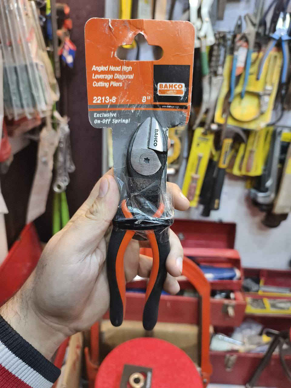 عدد يدوية من ماركة باكو (ساندفك سويدي) 
متوفر توصيل الى جميع المحافظات
الاستفسارات خاص 
العنوان بغداد شارع الرشيد المربعه محل احمد جلال


**إذا كنت صاحب هذا الإعلان وتريد حذفه لأي سبب، رجاءا أرسل رسالة إلى الدعم الفني**