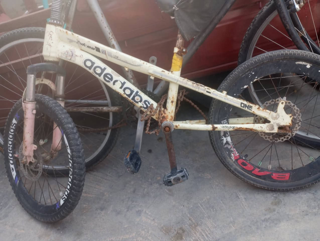 سلام عليكم بايسكلاات للبيع يرادلهن ترتيب 5السعر 35وبي مجال حك الجيه عنوان كركوك ***********شراي اتصل
