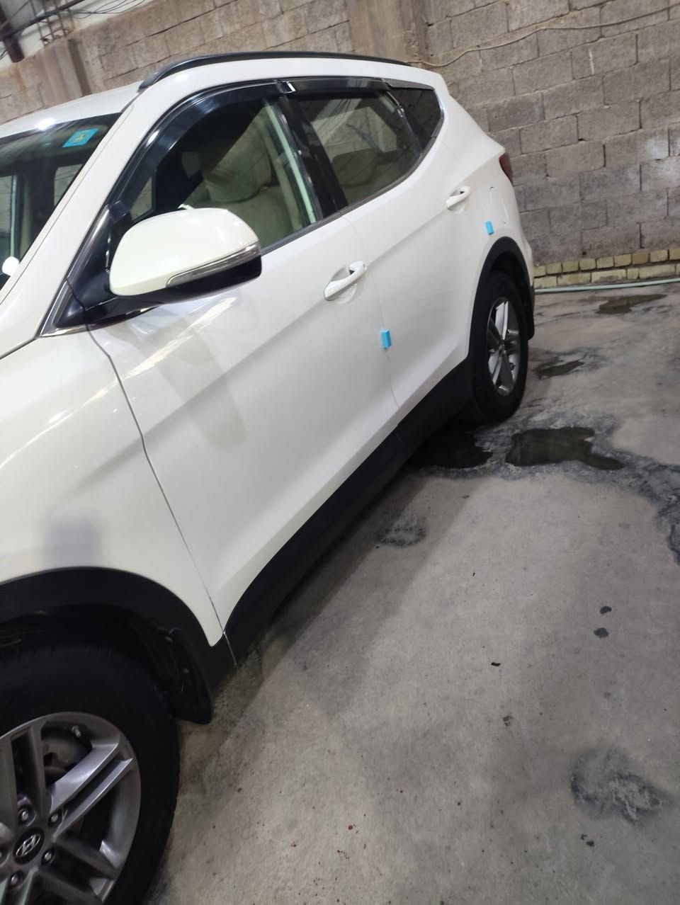 سلام عليكم سنتافي 2017 خليجي مكينة 2400 7راكب 3قطع تبريد كير مكينة تخم تاير تبريد تتدفئة خير من الله عنوان بغداد الكريعات السنور موجود بل منشور ***********
