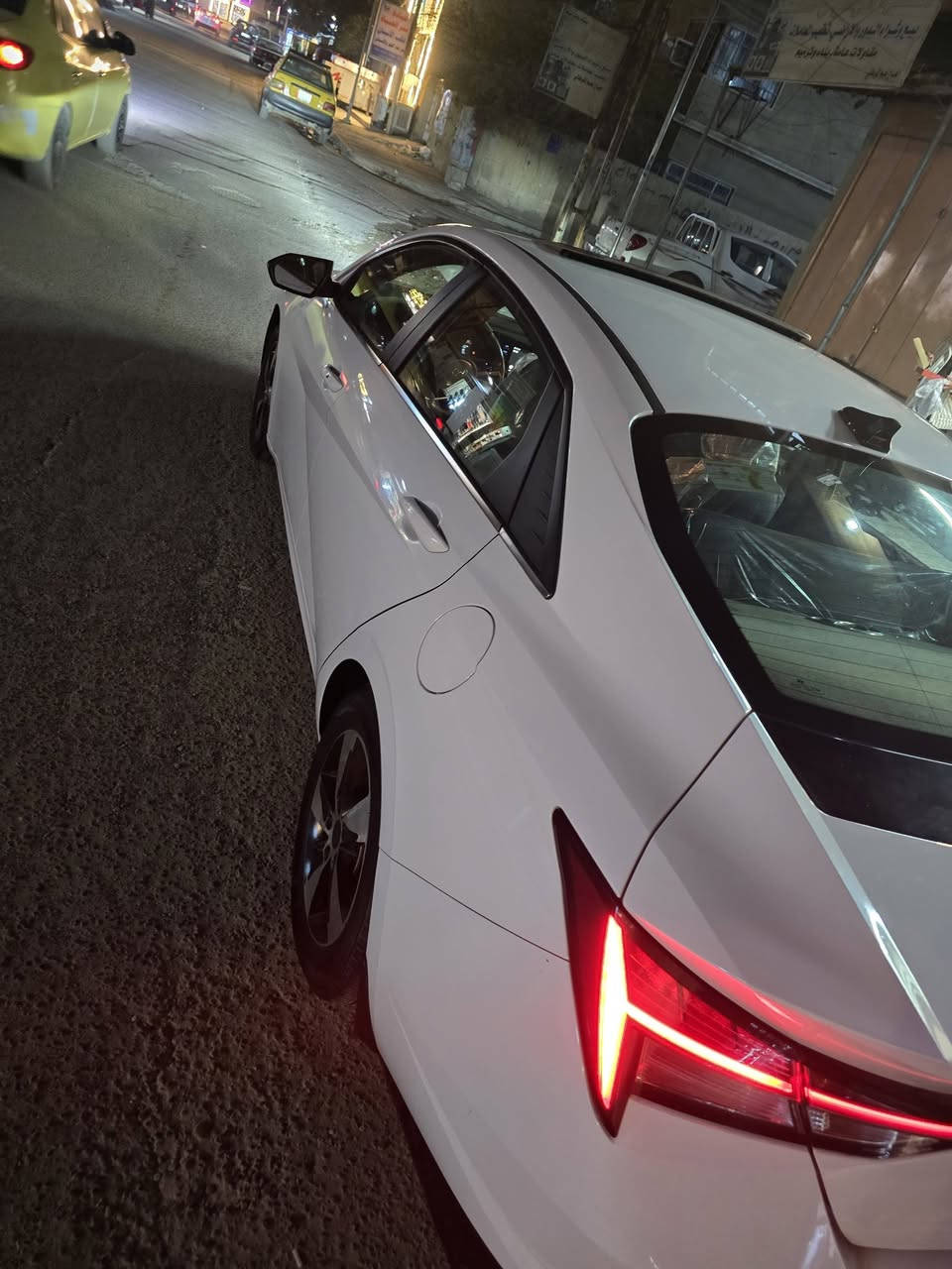 هاذة #المنشور #الا #البياعة #شراية #وللي #ياخذهة #للبيت  
#جوةالسوك_20_ورقة
النترة كفالة عامة من الشخط 2023 ممشى قليل كوريا أصلي استيراد شركة ماستر يعني مو صيني السيارة بعد سنتين تحول
سعررر. بلاااش السيارة فول بصمة فتحة جلد هواي مواصفات سعر {141}😇ورقة يعني بسعر 2011  مكان السيارة بغداد الري 
اي ستفسار اتصال ***********
