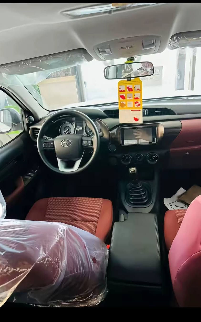 سلام عليكم هايلوكس گير عادي صفر كيلو رقم واصط مكاني ذي قار قضا الصلاح سعر خاص تواصل ***********
