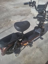 بايسكل شحن للبيع علا الفحص بطاريات جدد حجم 14الاستفسار علا الرقم 07827...