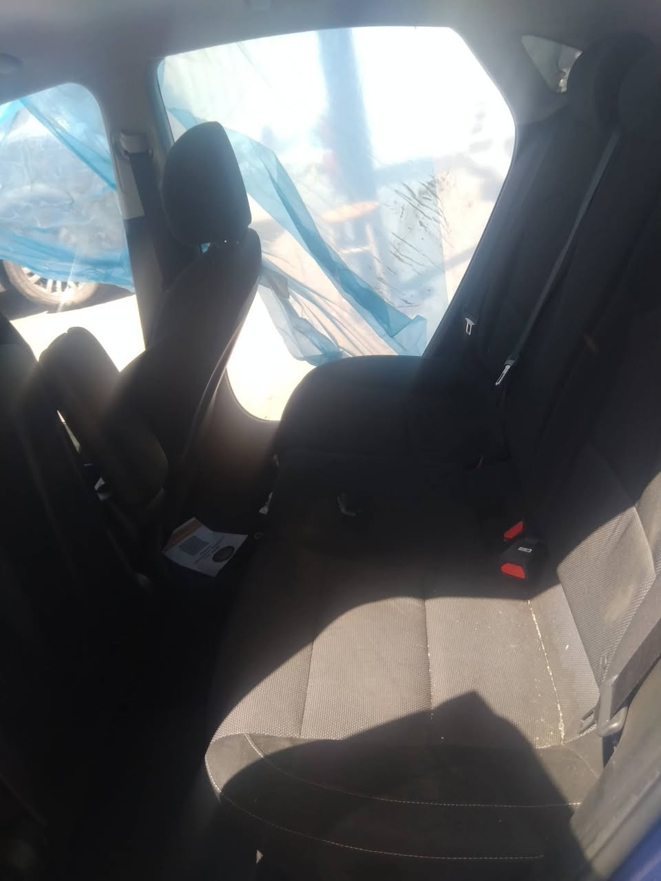 السلام عليكم كل عام وانتم بالف بالخير  KIA FORTE موديل 2024 حاليآ بدبي سبوع وتوصل العراق بعد الاتفاق تكدر دخله شهداء على كتابك الضرر سرقة زوج بيبان وجاملغ ايمن محرك كير بجم كفاله بشرط جميع الايرباكات سليمه السعر مناسب جدا وبالخير على المشتري السعر واصل للميناء مال البصره مفتوح الحاويه بدون تصليح 89 ورقه تستلم بالبصره وبالخير عليك  واتساب اتصال ***********
