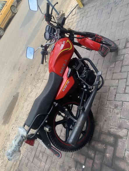 شاينك للبيع 
موديل 2025 
الدراجه ماشية 9 الاف 
دراجة جديدة سعرها 750 الف 
***********
