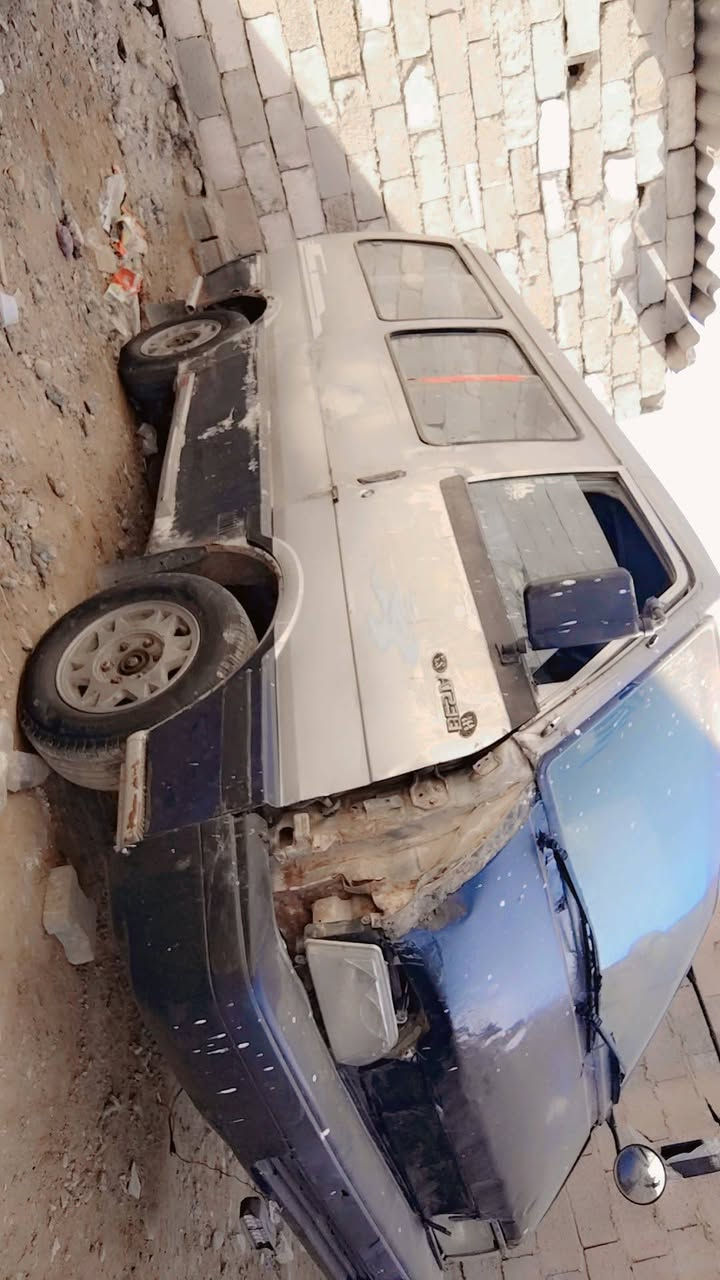 سلام عليكم كيه بسته لبيع مديل 94لماني مصفره خط وبحث كير وكسن مكفولات تخم تاير مكينه تنقص سياره بلاديه كهربايات دتخا وخارج شقالات كلهه مكان واسط صويره سعر 22وبيه مجال راعيهه موجود***********
