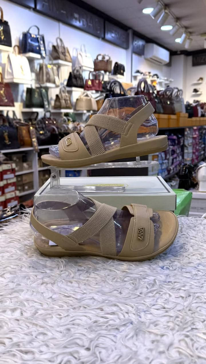 سلاو 😍👋 مرحبا 👋🧡 ANA SHOES 

جبنالكم سندل فلاط طبي  جديد 4الوان موجود  ره قم   36 37 38 39 40 41موجود 4الوان موجود
العنوان كركوك قادسيه الثانيه بدايه سايدين ابو
 خطاب  توصيل جميع محافظات
الاتصال على هذا الرق***********
