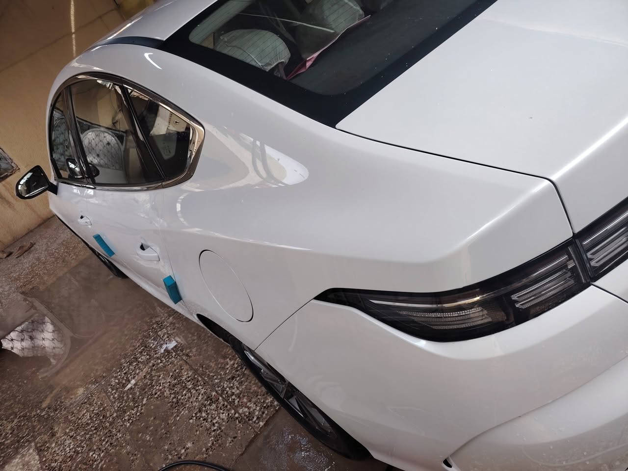 السلام عليكم بي واي دي دستروير موديل ٢٥ ماشية ٩ الاف مكفولة منزل بيهة كل التطبيقات المايعرف شنو فرقهة عن سيل5 و لكن بلاس. هاي تجي ويل كروم حساس ضغط اطارات كير ماوس شاشة كبيرة قلابة.
السعر قفل بدون عملة ١٨ و ١٠٠ عنواني بغداد البلديات ***********
