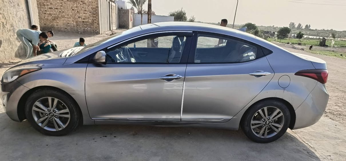 هونداي النترا موديل2016رقم نجف  تحويل ثاني يوم   وارد امريكي ضربتها خارج العراق دعاميه فقط
وداخل العراق مبدل بنيد فقط
والباقي كفاله عامه من الضربه والتبديل والصبغ والفتح كفاله عامه مكينه 2000 دوش شرط ما مفتوحه مكينه وكير6نمر  وتبريد وحداديه وتخم تايرات كله مكفول سياره جاهزه مال جناي بمعنه الكلمه مواصفات تحكم ستيرن شاره بل مرايه شاشه كبيره كامره  ماشيه 200الف حقيقي مكان سياره سماوه سعر مناسب 
رقم  ***********
