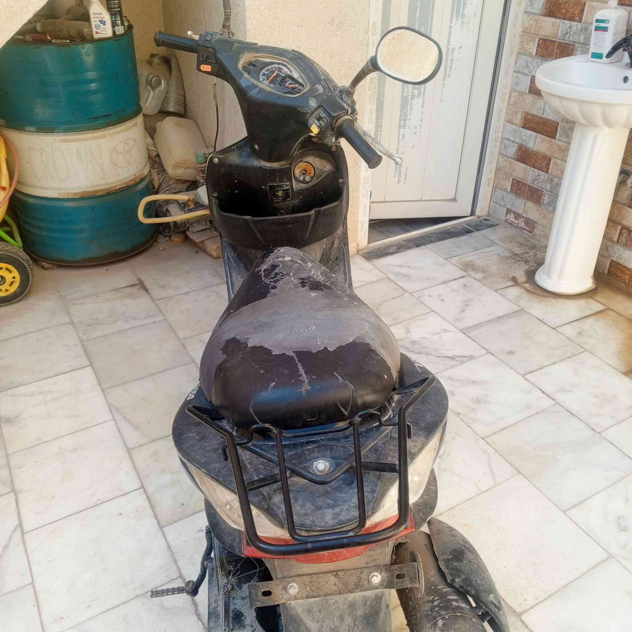 درجة اللبيع صيني سعر 200.      *********** عل واتساب
