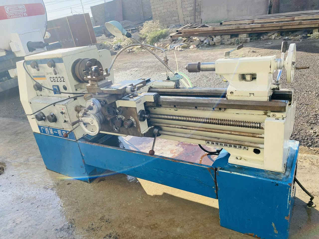 متوفر تورنة صيني واحد متر تفر ٣٢ سم على السلايد تحتوي على كصة ارتفاع الكصة ١٥ سم  كلج كهربائي النضافة جيدة 
السعر ٢٠ ورقة نهائي
عنوان موصل 

للمعلومات الاتصال على 

***********
