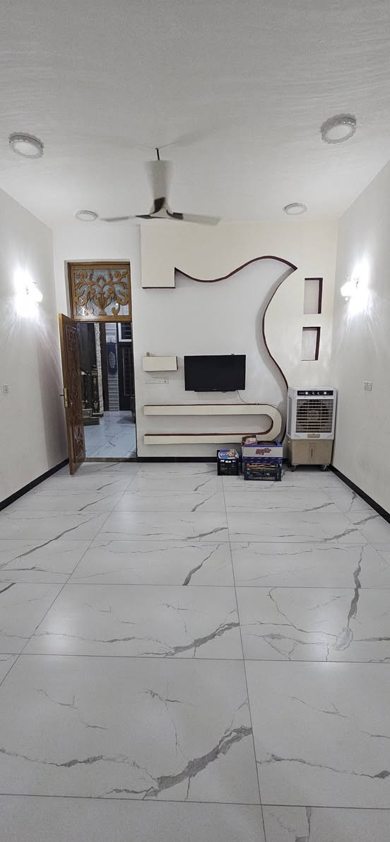 بيت ٢٠٠ متر بناء حديث درجه اولى حي الوائلي مقابل مضيف ابو عقيل مطلوب اسكان ١٩ للاستفسار اكثر 
***********
***********
