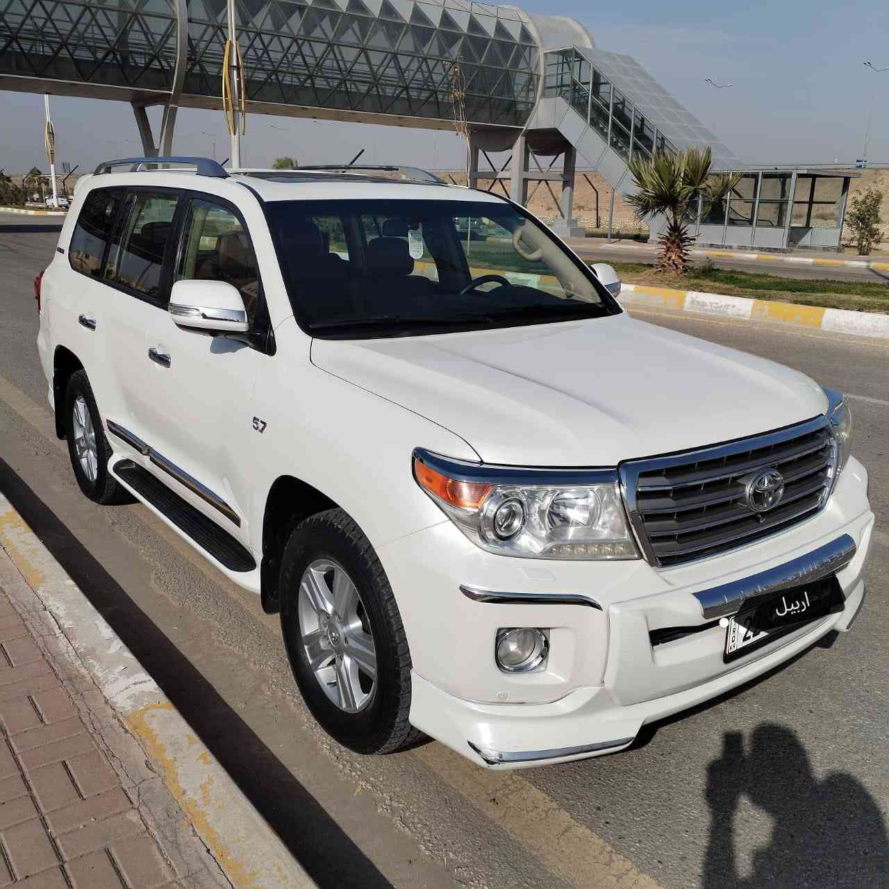 لاندكروز 2015.
فول مواصفات مكفوله كفالة عامه 

ماشيه 90000km

سياره بلاديه على وضع الشركه كير محرك مكفولات سياره جديدة

مكانها فلوجة ***********

42500$
