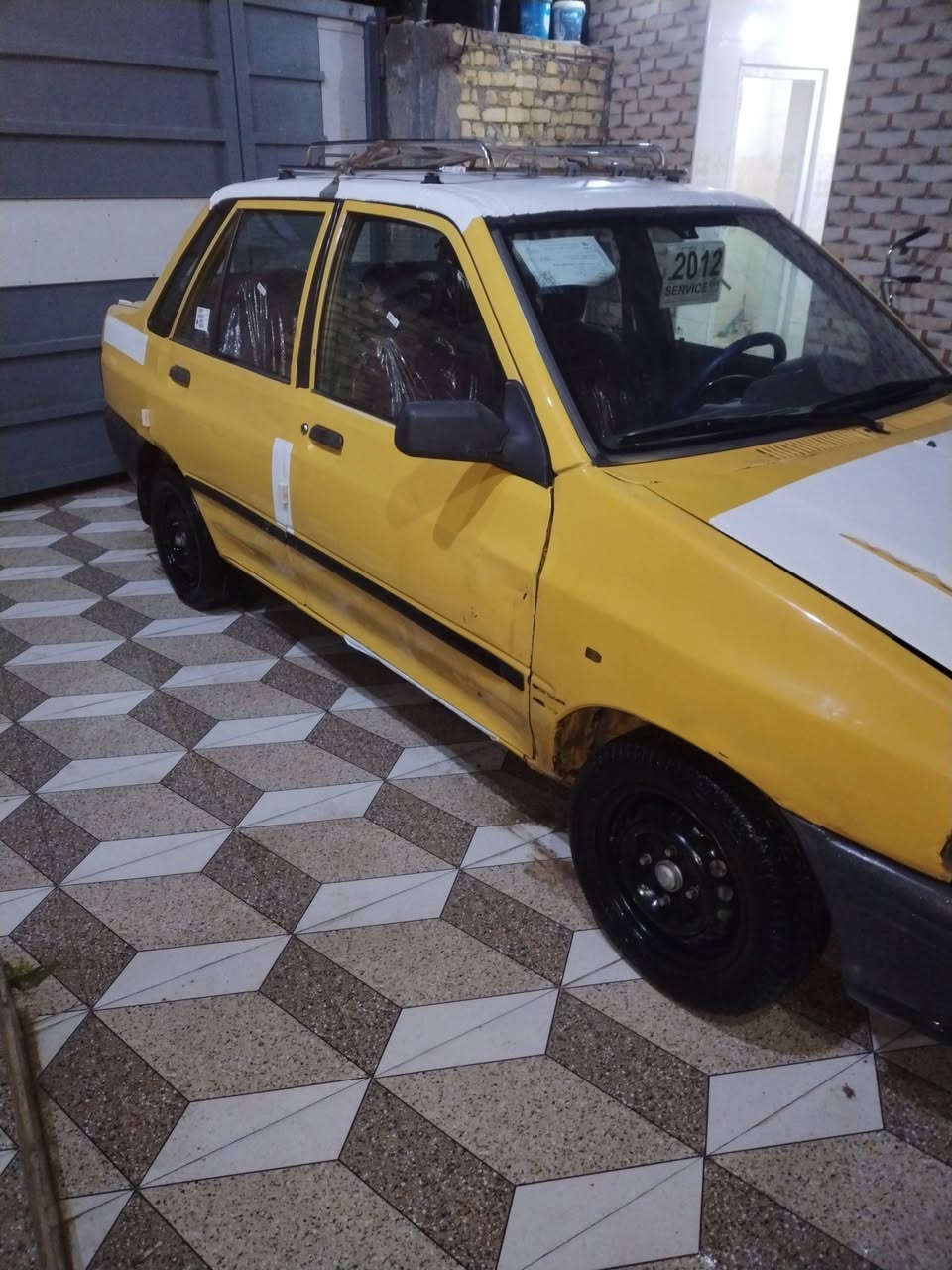 السلام عليكم سايبه موديل 2012 مكينه وكير مكفولات السياره جاهزه رقم بغداد سنويه ال 2028 مصفرهه هيه وغرامات العنوان الديوانية الحمزه الشرقي سعرهه 27 وبيه مجال رقم الهاتف ***********
