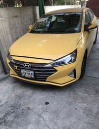 النتر للبيع مديل 19 سيارة بل كارتون بعدة ع وضع الشركه ماشيه 40 سيارة ج...