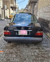 الـسلام عليكـُم سياره مارسيدس بـَيبي شــبح (92) محرك خراطيم تبريد شغال...