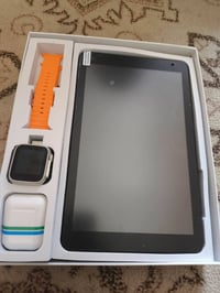 ايباد ٥١٥ • جديد غير مستخدم • مع كيبورد وساعة