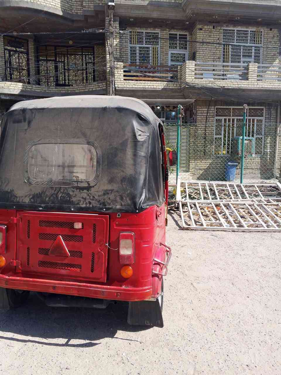 السلام عليكم تكتك زيل 2018 أوراق أصوليه مكينه مال باجاج 20 تكتك نضيفه وحلوه السعر 2750 وبيها مجال حك الجيه 
عنوان مدينه الصدر قطاع 32 
***********
