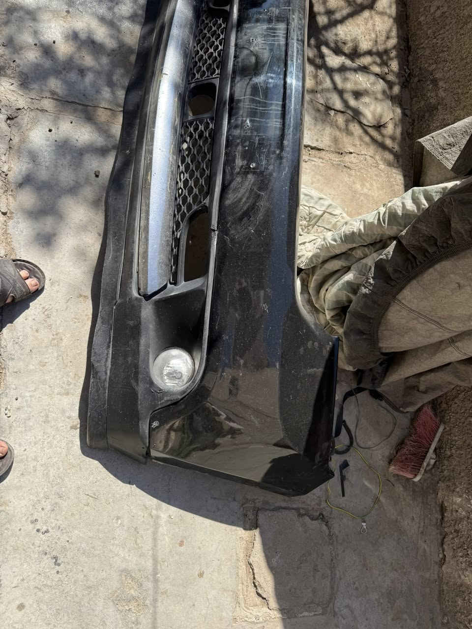 للبيع مكاني بغداد حي الجامعه  لا يت الايمن نضيف بس نقص جامه.  والايسر كامل


**إذا كنت صاحب هذا الإعلان وتريد حذفه لأي سبب، رجاءا أرسل رسالة إلى الدعم الفني**