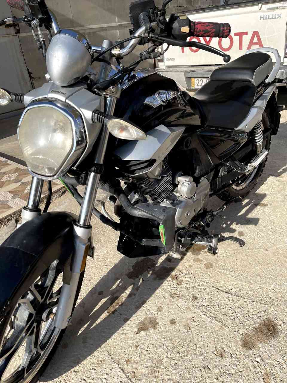 دراجه هاوجي كلاسك موديل 17 معامله كمرك كامله باقي بس سنويه سعر 10ونص
***********
