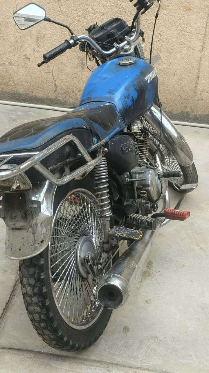 السلام عليكم ورحمة الله وبركاتة   لبيع كامل ما بي نقص  السعر خاص


**إذا كنت صاحب هذا الإعلان وتريد حذفه لأي سبب، رجاءا أرسل رسالة إلى الدعم الفني**