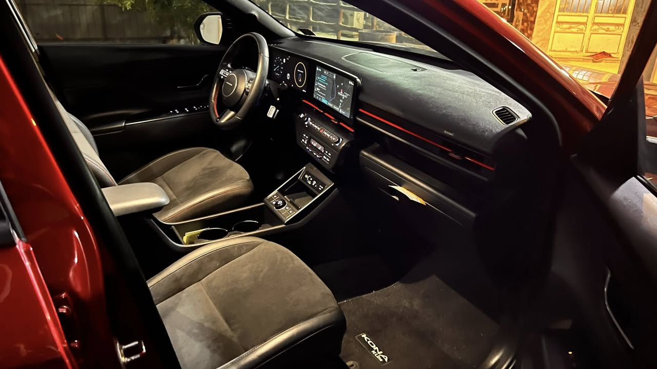 هونداي كونا 2024 ان لاين فول ماشيه 9 الاف زيرو وارد امريكيحادث جانبي چاملغ وباب بدون دواخل رقم اربيل تسجيل جديد بأسم شركه السعر 178 للستفسار *********** ترهم مراوس حسب القناعه
