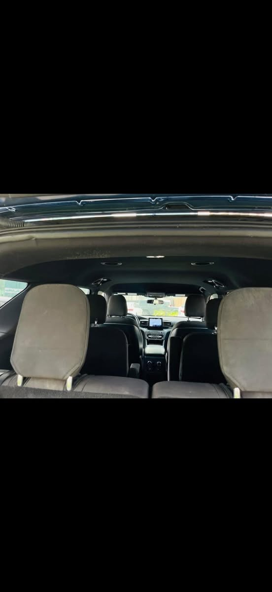 فورد اكسبلور  موديل 2020 xlt معروفه مواصفاتهه سنويه بأسمي  ضرر باب خلف السايق تبديل وصبغ قليل بقبغ الجنطه صدر امامي خلفي مملعوب بي وجديدتدفئه كشنات وستيرن رادادر امامي خلفي وجانبي  
والباقي مكفوله بجم كبس كير محرك كهربائيات  تبريد مكفوله سنويه 2028 ماشيه 130 الف كيلو المكان بغداد *********** السعر 210 وبيهه مجال قليل
