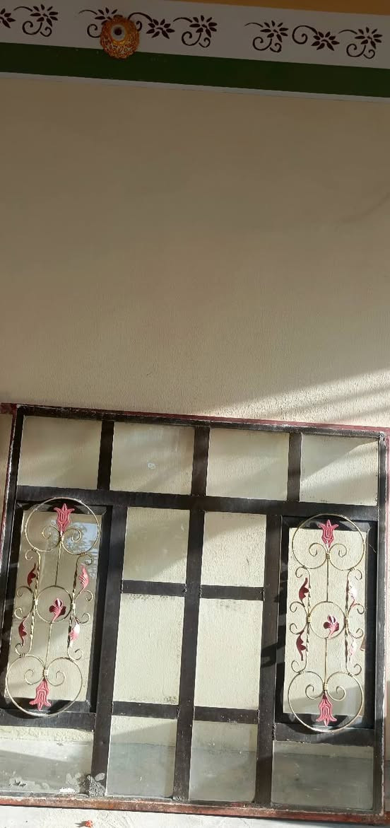 بيع شباكين2 وبابين2 نضافة فول تفصال
مكاني شهربان رقمي‏‪0770 534 2706‬‏
