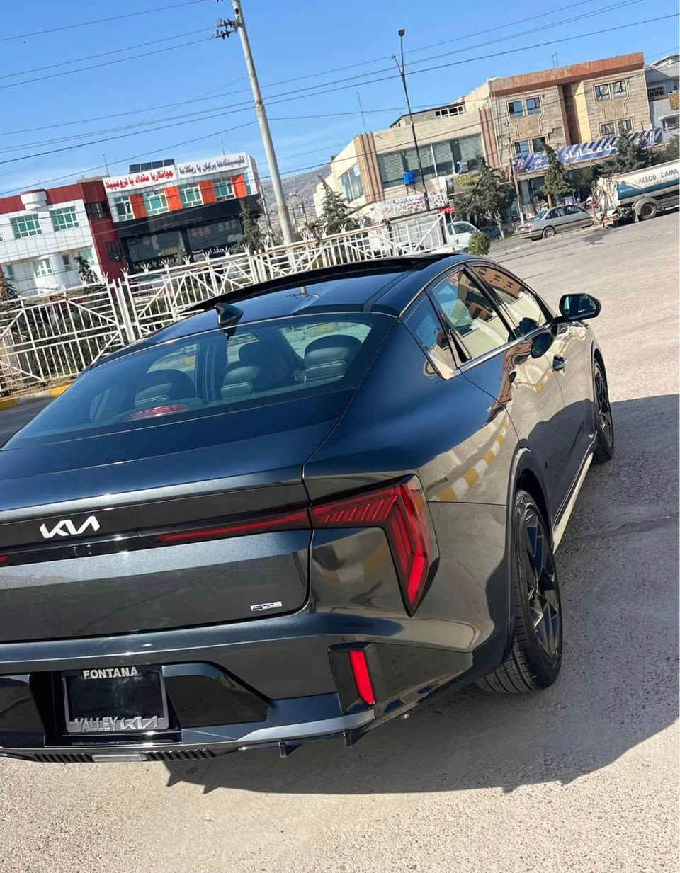 كيا4
موديل 2025
فول موصفات 
بانوراما 
بريك بصمه
بصمه
كشن جلد
كشن هيتر
رادار امامي 
رادار خلفي 
رادار جانبي 
كاميرا خلفي 
كاميرا امامي 
كاميرا جانبي 
لايت زينو 
ويل كروم 
تحديد السرعة 
تحكم ستيرن 
بي بعد اهوي مواصفات 
صبغ بي ٣قطع
بدون دواخل 
ارباك ستيرن سستم 
سعر168
عنوان عقرة 
*********** اكر, نينوى
