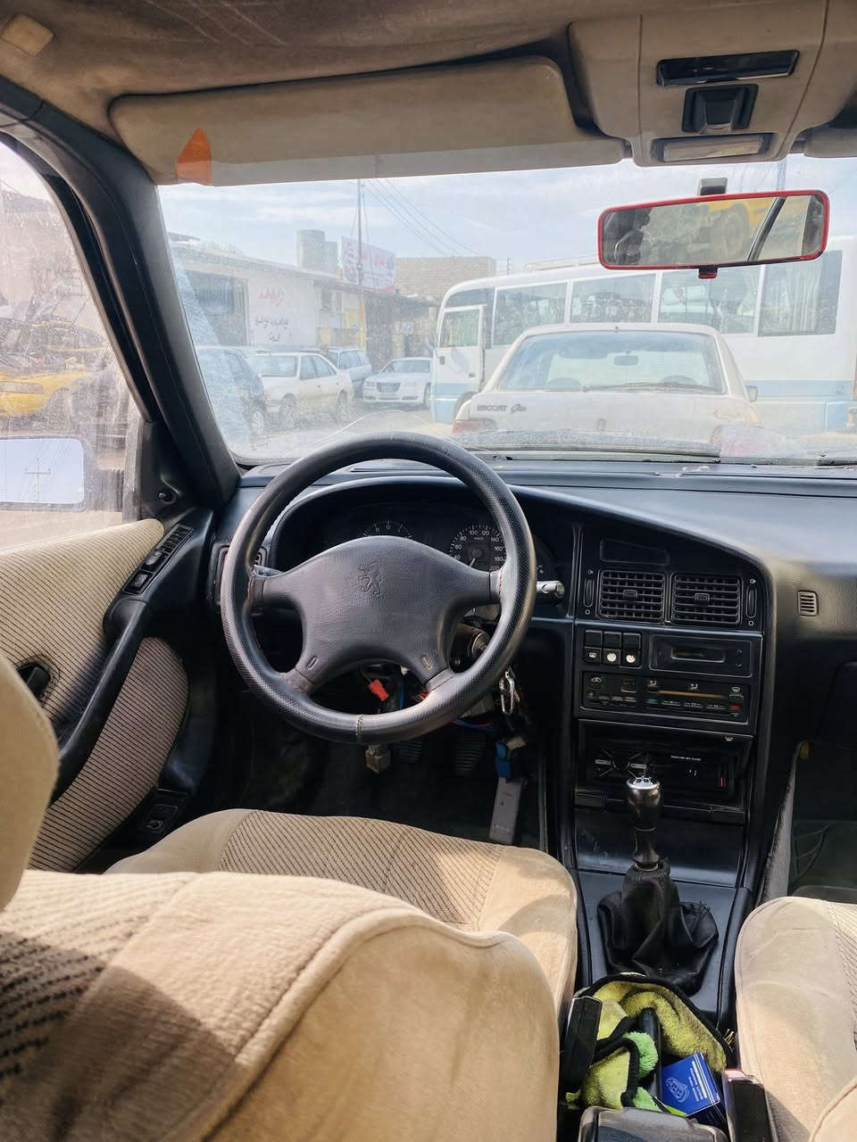 سلام عليكم بيجو 405
رقم نينوى جديد دولي
كير ومحرك بشرط
تبريد يرادلو غاز فقط
تخم تاير ويل كب جديد
شرط التحويل 
سياره جاهزه  
السعر 35وبيه مجال 
رقم الهاتف ***********
بي وتساب
