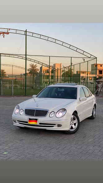 يالله سلام عليكم اخوان 
مرسيدس سلندر w211 (E350)6 
موديل 2007 وارد يابان مكفوله كفاله عامه من صبغ شخوط رصعات بارد 
موصفات افنكارد فول الفول 
 تحكمات ستيرن فول  سلايت روف طكتين لايت زينون مري شفط ترحيب عند دخول سياره  شاشه كبيره سيدي جنجر 6 أقراص بلوتوث كشنات جلد فول تحكم كهرباء  تدفئه كشنات تبريد بيانو لمس قطعتين تبريد خلفي ايضاً لمس وشاشه بك لايت ليزر كرستال  تجاوي كهرباء برده خلفيه كهرباء فول ايرباك العده مال شركه كلها الاصليه عده الطبابه والمطفأة سكيورتي  بصمات 2 الأصلي سبير شركه الأصلي منازل فيوزات سبير ايضاً الاصليه. رقم السياره بغداد رقم جديد دولي هزه فحص سنويه كله جديد وبسمي تحويل مباشر 
سياره جديده جدا وجاهزه من جميع النواحي مكينه كير صدر تبريد كفاله عامه كلها عله وضع الشركه 
ماشيه 80 الف كيلو 
سياره جاهزه تخم تاير سيرفس كامل بدون كل نقص سعرها 175 بيه مجال للشراي مكاني بغداد نفق الشرطه رقمي للتواصل ***********
