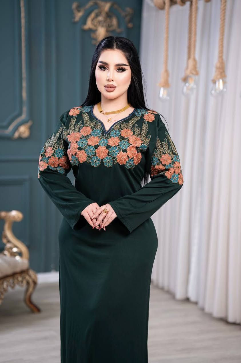 كشمير كابوي مطاط الاصلي🔥✨
تطريز صدر وردن الوان ثقيل   +ستراس تركي اصلي 
🔥
ضمان بلغسل 🫧
السعر /130 الف 💸
البيع جملة فقط👌


**إذا كنت صاحب هذا الإعلان وتريد حذفه لأي سبب، رجاءا أرسل رسالة إلى الدعم الفني**