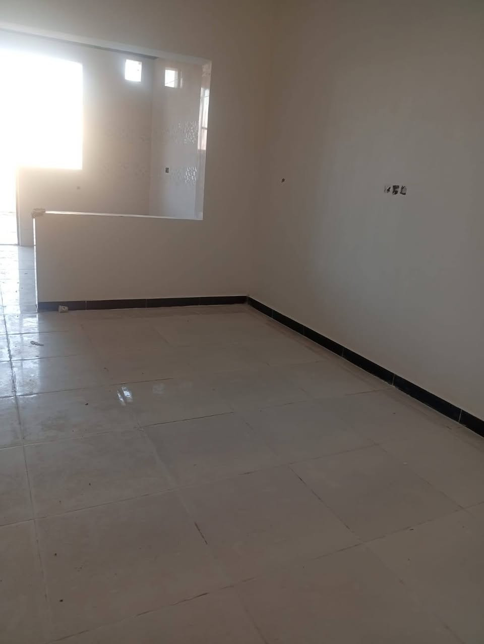 🔥 فرصة مميزة – 3 بيوت للبيع 🔥
📍 العنوان: ريان – نزلة النجار

📐 المساحة: 140 متر لكل بيت

🏡 تفاصيل البيت:

كراج + حديقة 🌿

استقبال

صالة مريحة

مطبخ

غرفتين نوم 🛏️

صحيات داخلية وخارجية

📄 نوع العقار: طابو

💰 السعر: 61 مليون للبيت الواحد (قابل للتفاوض)

📞 للتواصل والاستفسار:

[***********]
