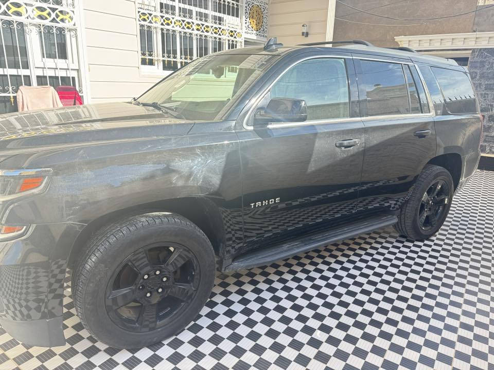 تاهو 2017البيع فول نواصفات 
***********استفسار
