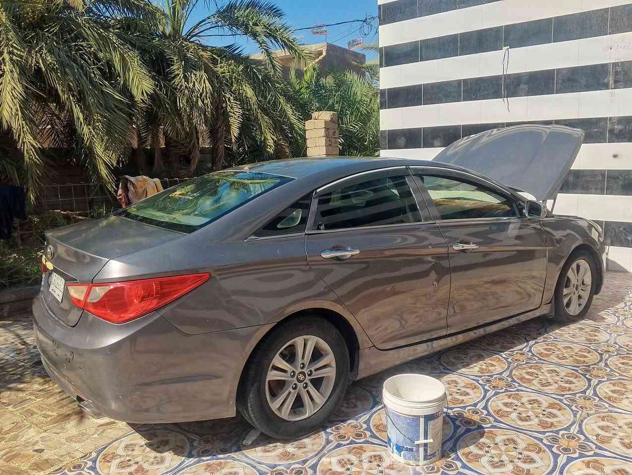 سلام وعليكم سوناته. موديل 11  رقم بغداد سنويه الحد 27 مكينه   وكير وتبريد.  خير من الله حداديه  حلوه تحكم  ستيرن كشنات. كهربايه   سياره كفاله من الكص ونقل  ومن كلبه من كل نواعي   بيه طخه بل بجم   مكاني بصره بل دير سعر 83 وبيه مجال بصيط. بيع او مراوس***********
